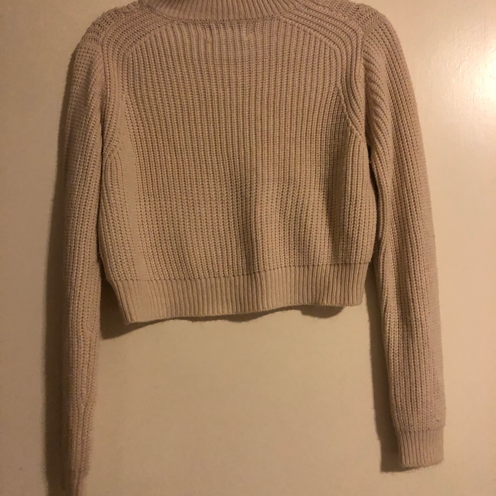 Cropped sweater